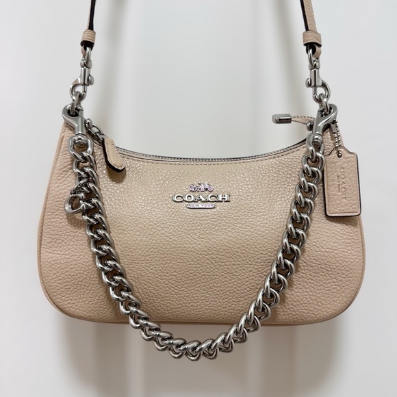 Coach Handbags - Coach Teri Refined Pebble Leather Convertible Strap Shoulder Bag